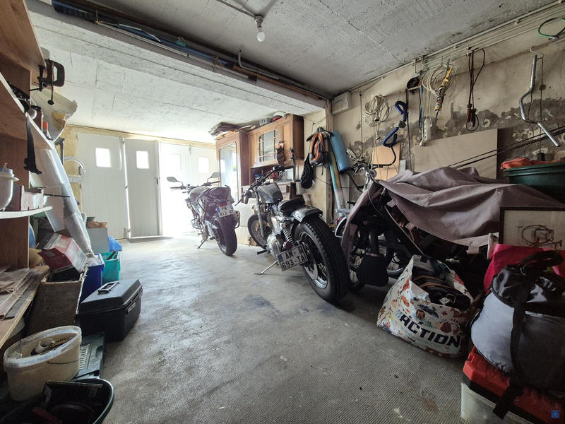 Maison - 190 m² - 7 pièces