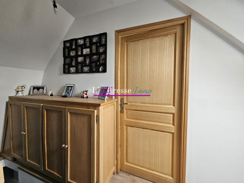 Maison - 134 m² - 9 pièces