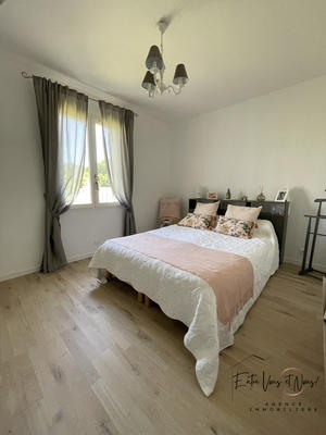 Maison traditionnelle - 143 m² - 7 pièces