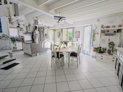 Maison - 126 m² - 5 pièces