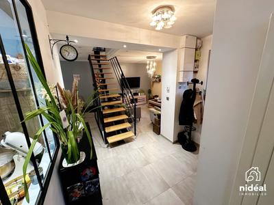 Maison - 114 m² - 6 pièces