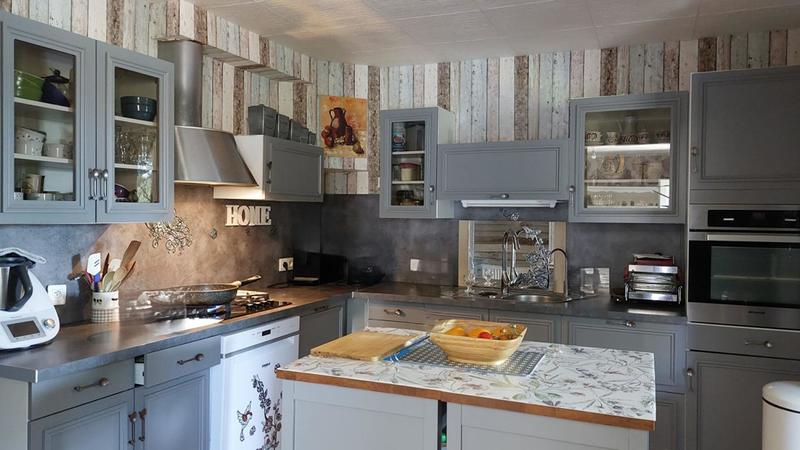 Maison - 181 m² - 7 pièces