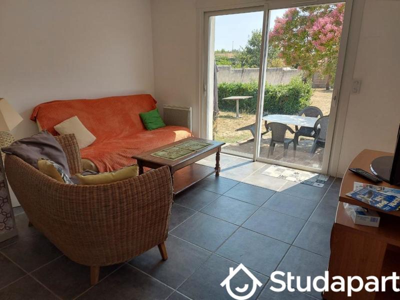 Chambre - 10 m² - 1 pièce