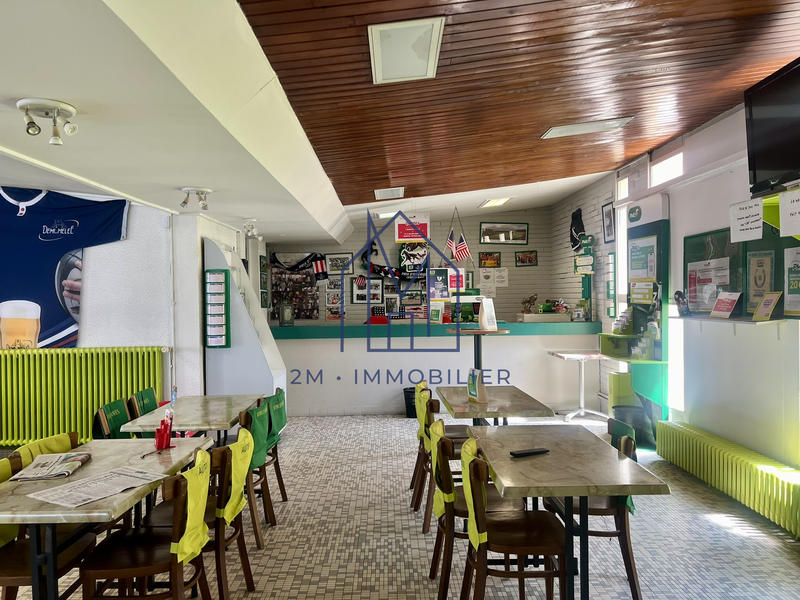 Immeuble - 240 m² - 7 pièces