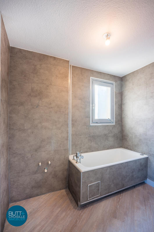 Appartement - 94 m² - 4 pièces