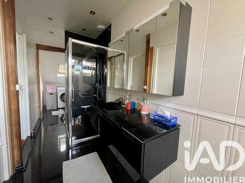 Maison - 108 m² - 5 pièces