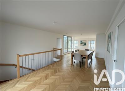 Appartement - 158 m² - 6 pièces