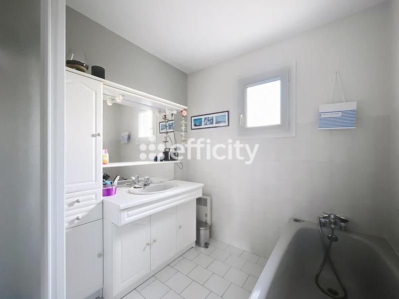 Maison - 77 m² - 3 pièces