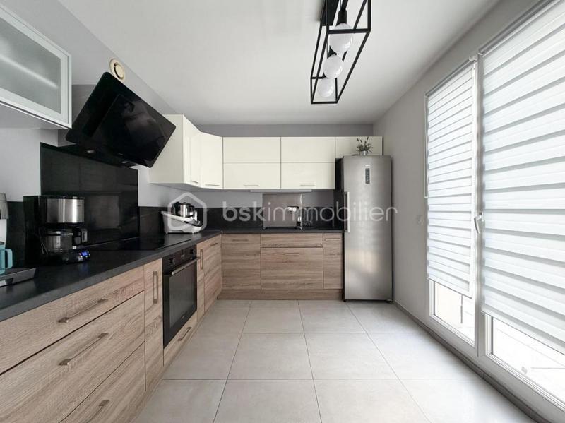 Maison - 120 m² - 6 pièces