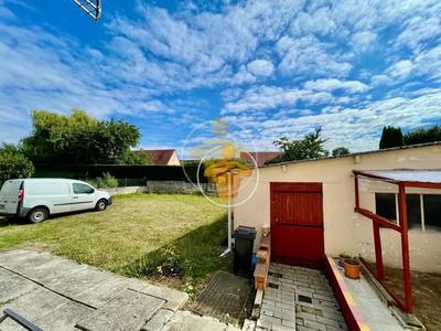 Maison - 100 m² - 6 pièces