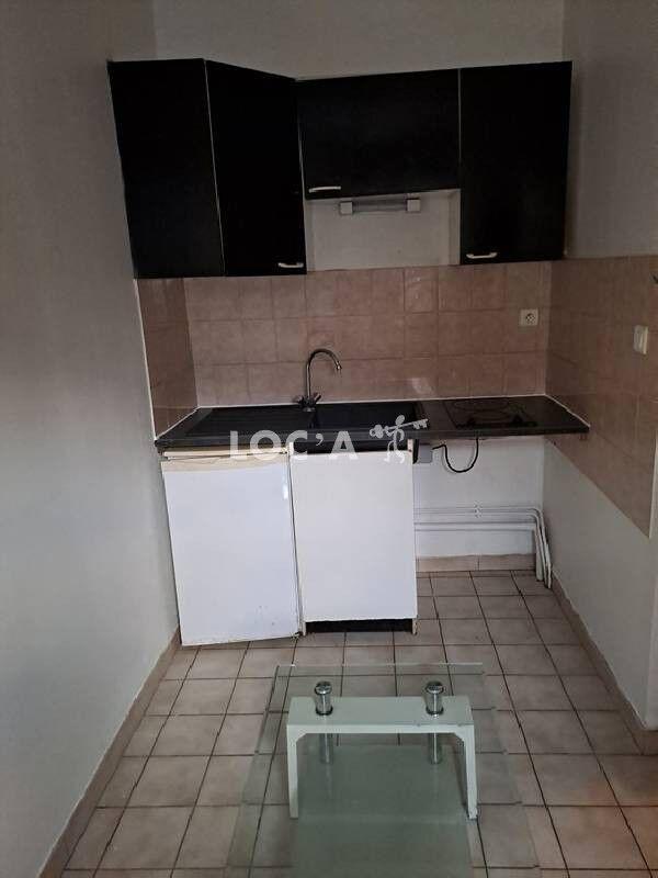 Studio - 25 m² - 1 pièce