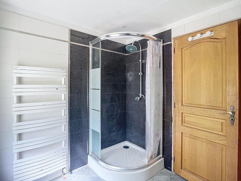 Maison - 293 m² - 11 pièces