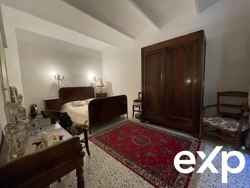 Maison traditionnelle - 92 m² - 4 pièces