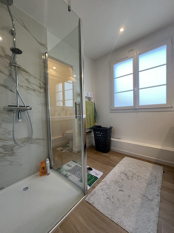 Appartement - 77 m² - 4 pièces