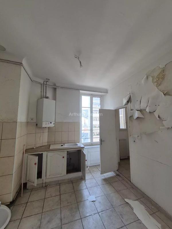 Appartement - 65 m² - 3 pièces