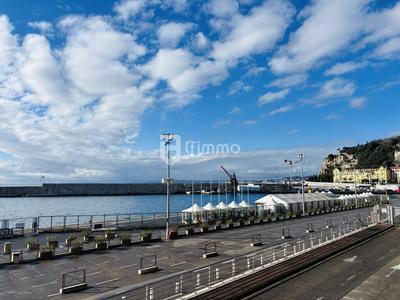 Fonds de commerce - Bureau - 55 m²