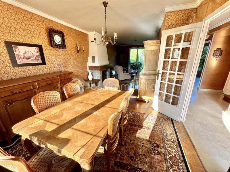 Maison - 128 m² - 7 pièces