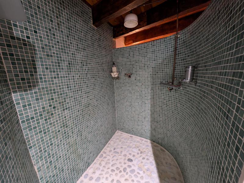 Maison - 120 m² - 2 pièces