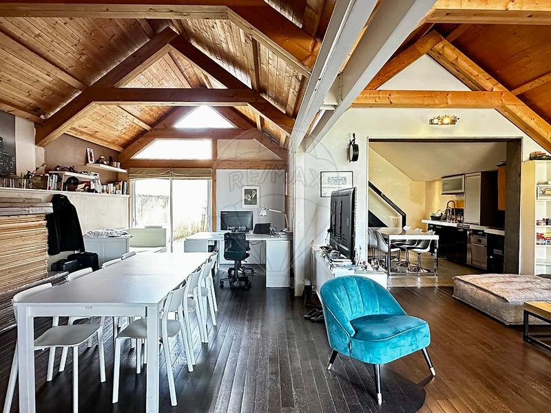 Maison d'architecte - 145 m² - 6 pièces