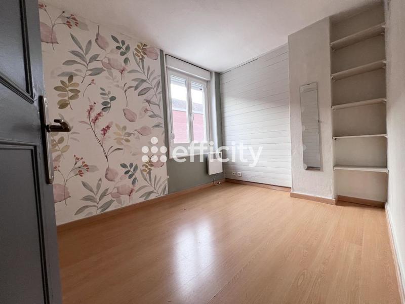 Maison - 85 m² - 5 pièces