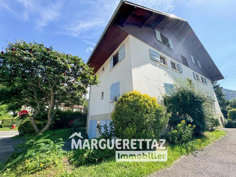 Appartement - 86 m² - 4 pièces