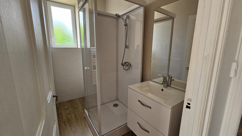 Maison - 100 m² - 6 pièces