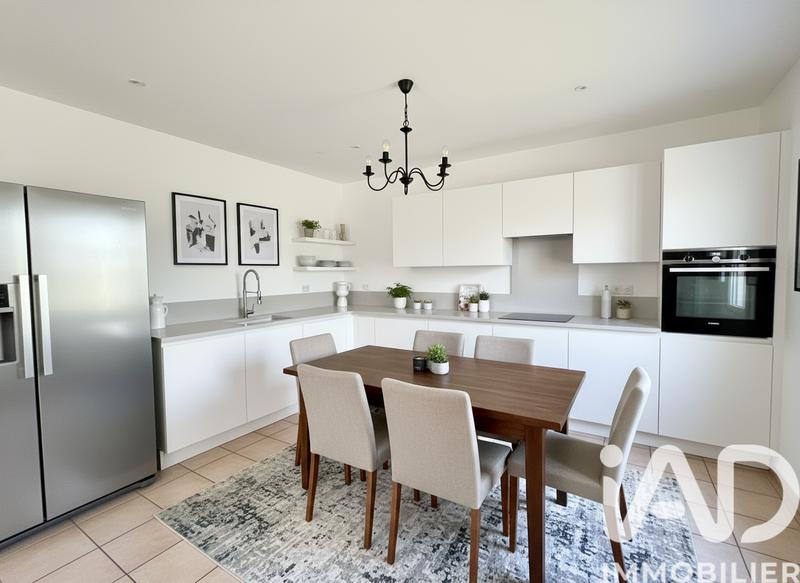 Maison - 88 m² - 3 pièces