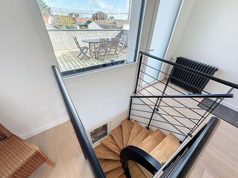 Maison - 131 m² - 8 pièces