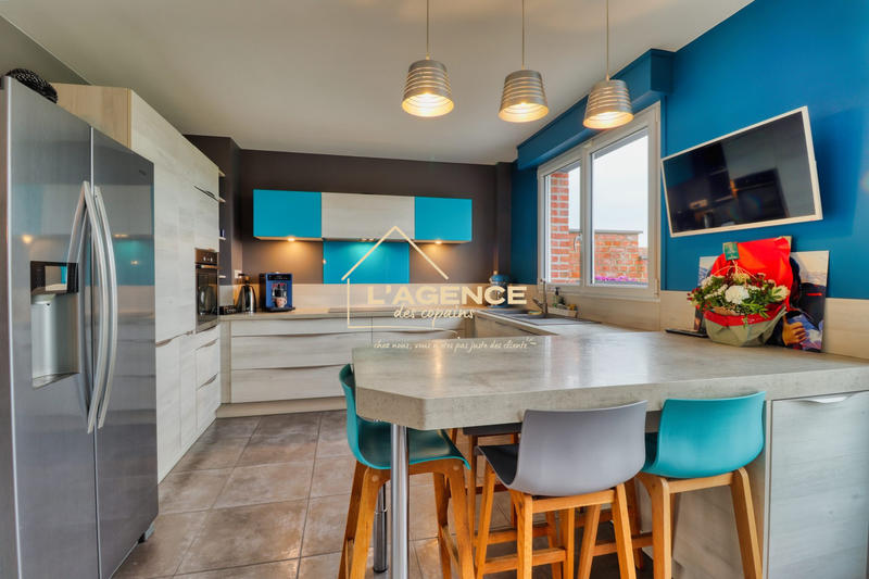 Maison - 165 m² - 7 pièces