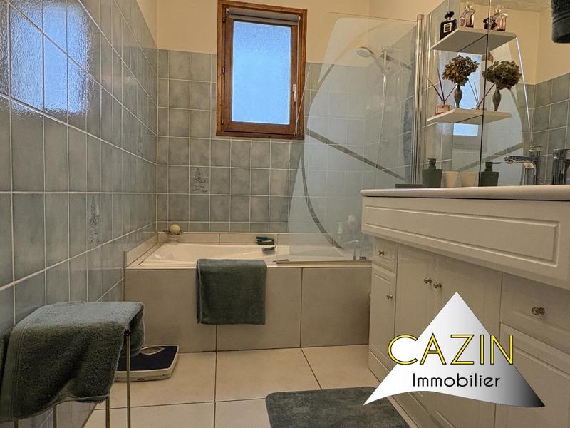 Maison - 108 m² - 6 pièces