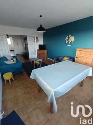 Appartement - 83 m² - 5 pièces