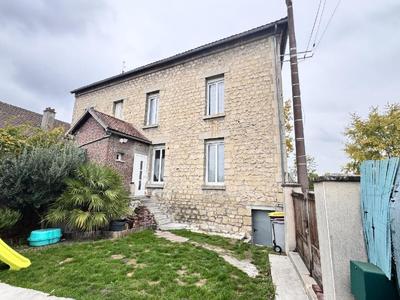 Maison - 109 m² - 6 pièces