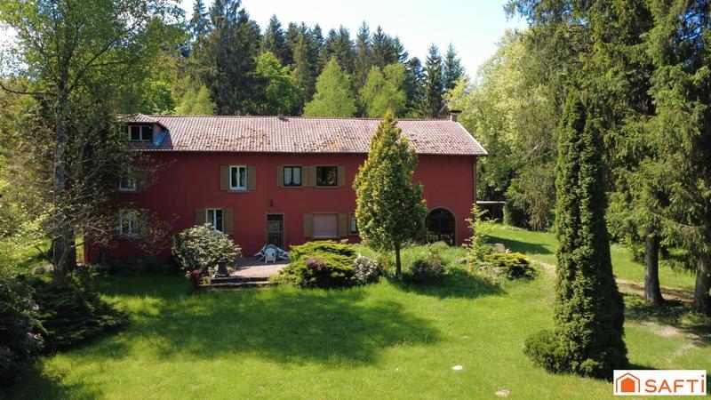 Maison - 382 m² - 16 pièces