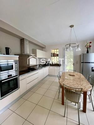 Maison - 141 m² - 4 pièces
