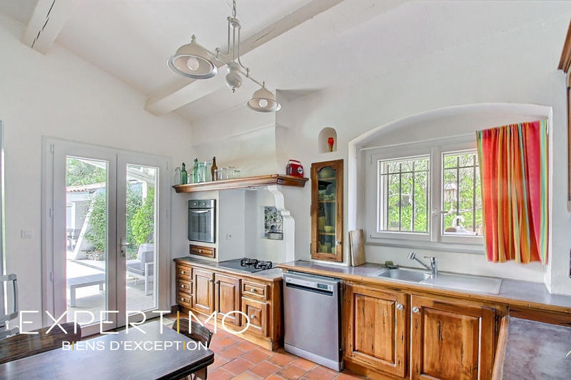 Villa - 160 m² - 6 pièces