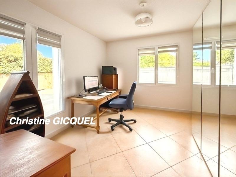 Villa - 210 m² - 10 pièces