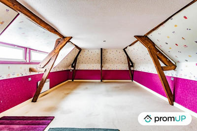 Maison - 270 m² - 5 pièces