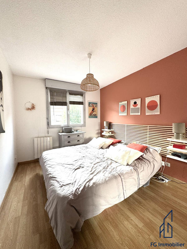 Appartement - 102 m² - 4 pièces