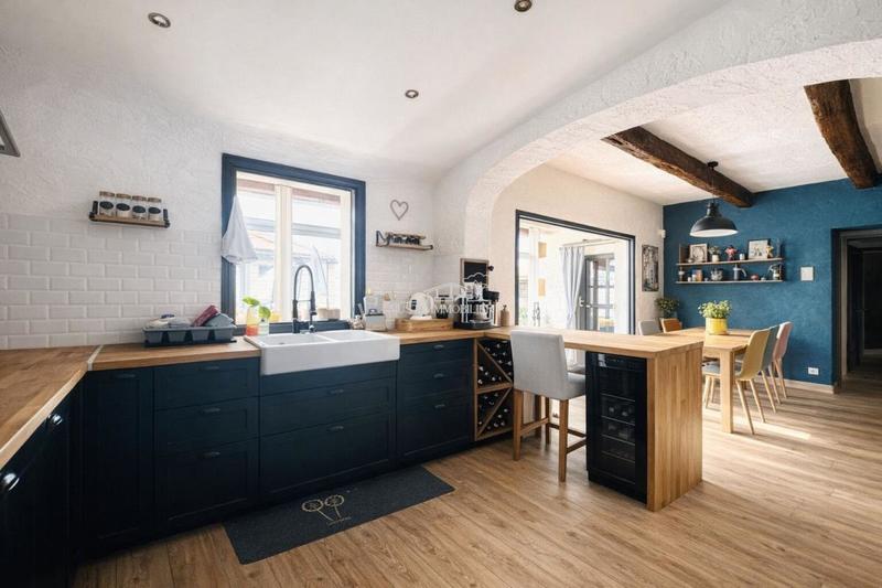 Maison - 160 m² - 6 pièces