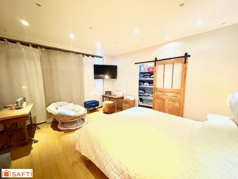 Maison - 186 m² - 7 pièces