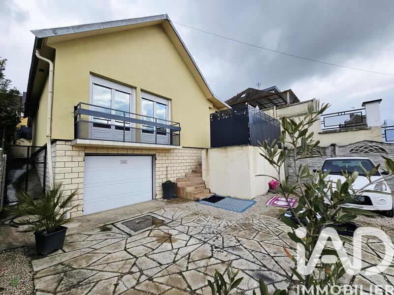 Maison - 85 m² - 4 pièces