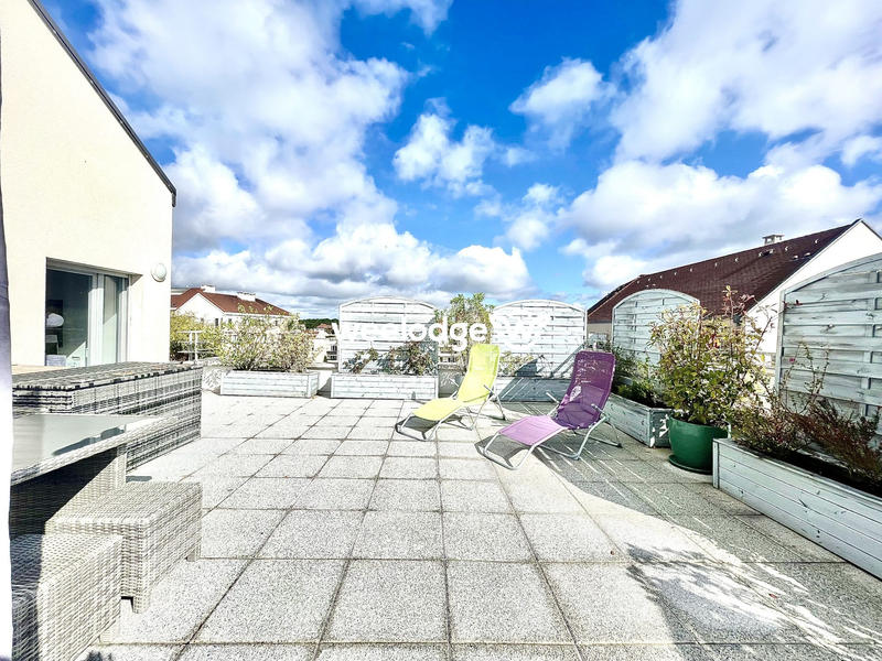 Appartement - 80 m² - 4 pièces