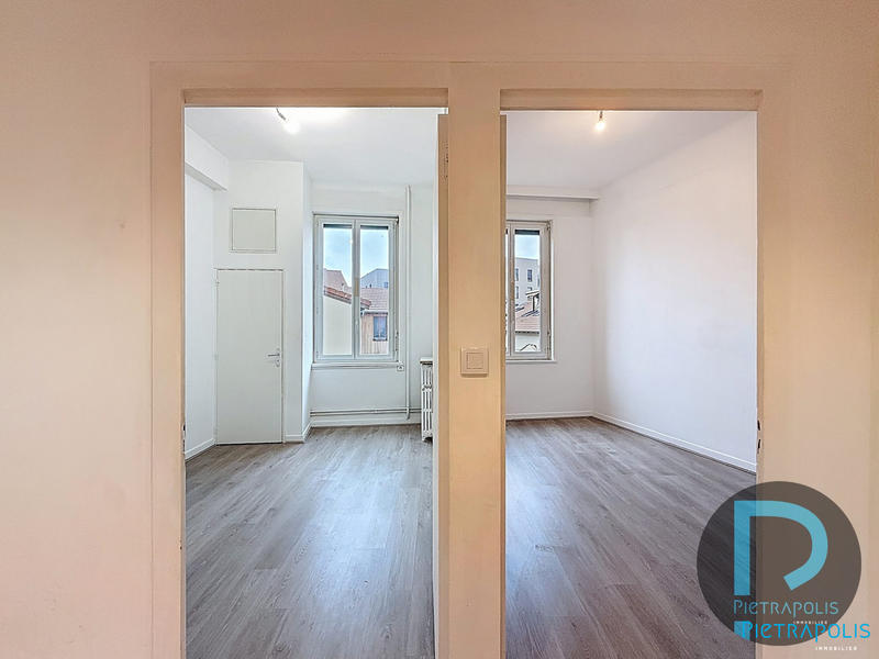 Appartement - 92 m² - 4 pièces