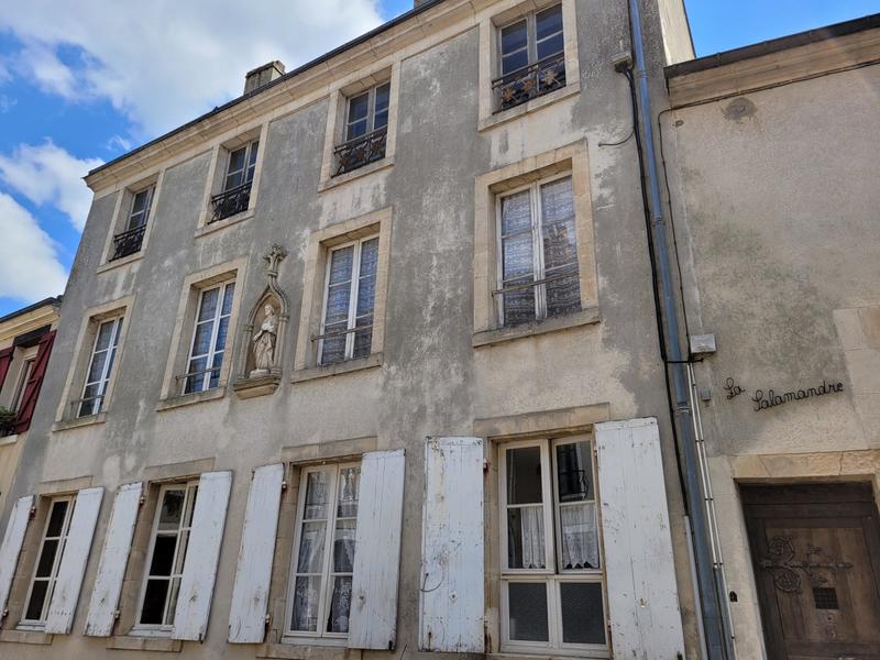 Maison ancienne - 292 m² - 14 pièces