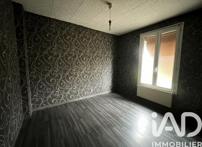 Maison - 86 m² - 7 pièces