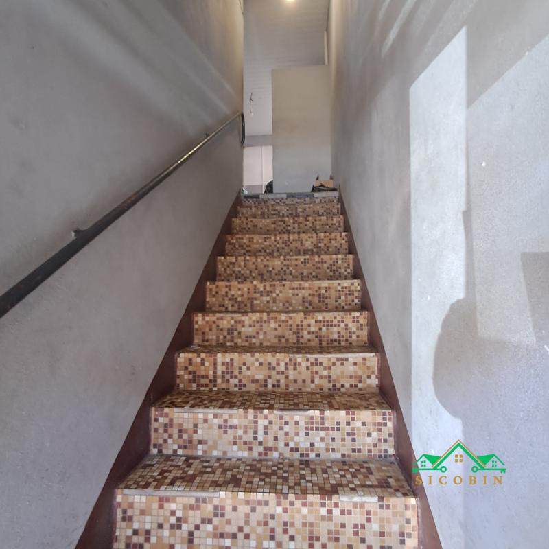 Maison - 131 m² - 6 pièces