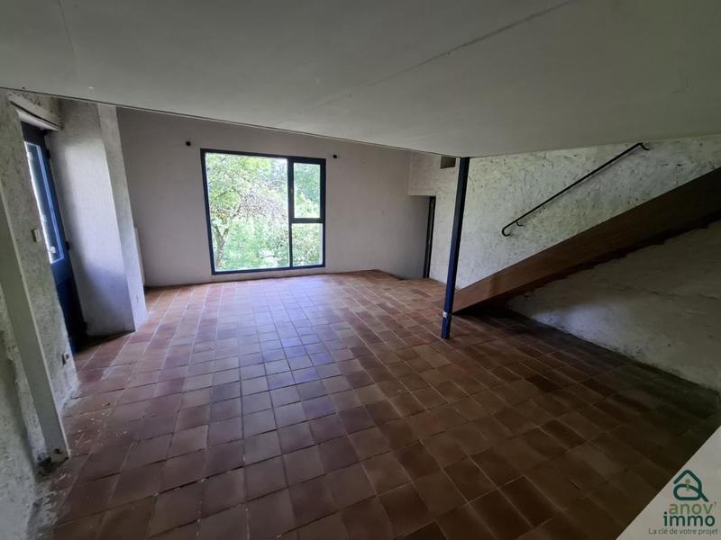 Maison - 220 m² - 7 pièces