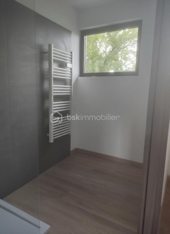 Maison traditionnelle - 142 m² - 7 pièces