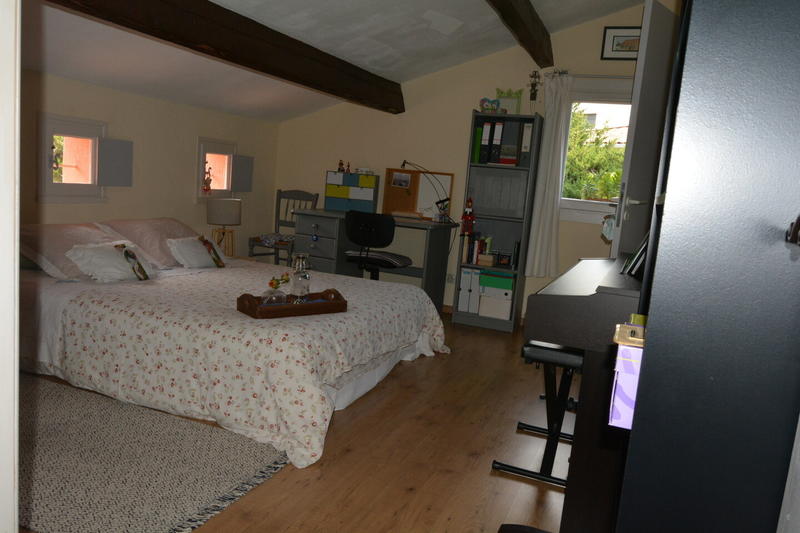 Villa - 145 m² - 6 pièces