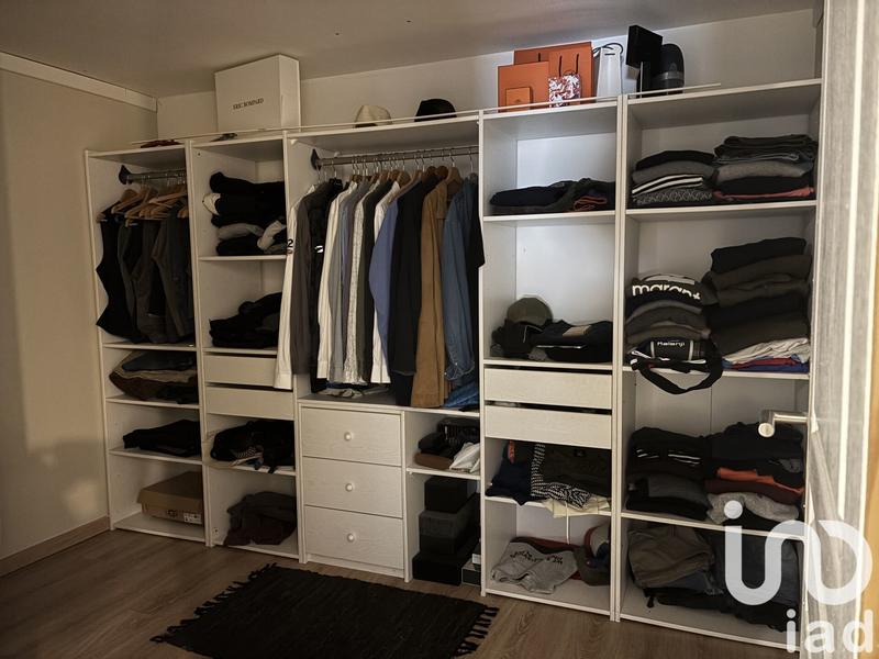 Maison - 200 m² - 7 pièces